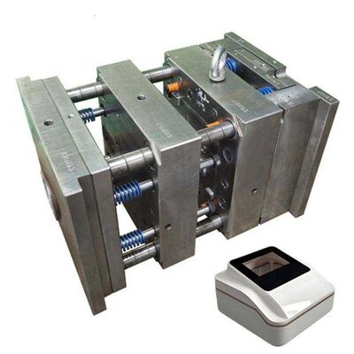 Molde de alta precisión para piezas de automóviles Molde de inyección de parachoques de automóviles Molde de plástico personalizado para piezas de carrocería de automóviles